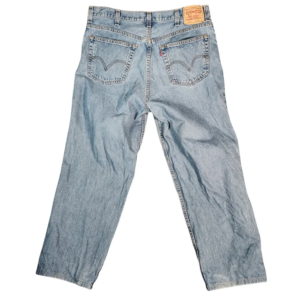 Levi's 560 Jeans Men's 38X30‎ Blue Comfort Fit Light Wash Denim Pants